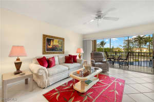 7065 Dennis Cir F203, Naples