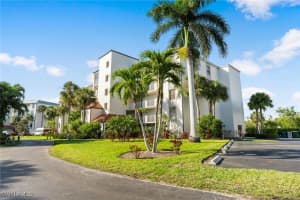 200 Stevens Landing Drive, Marco Island, FL 34145 - MLS#225032935