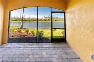 9723 Acqua Ct 314, Naples