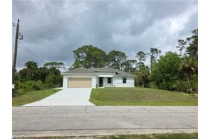 5005 Eifel Ln, Labelle