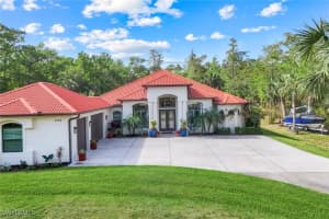 4350 1st Ave Nw, Naples