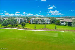 6045 Chardonnay Ln 204, Naples