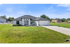 4017 7TH Street, Lehigh Acres, FL 33976 - MLS#225033101