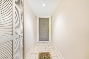 9648 Windsor Gardens Lane, Fort Myers, FL 33919 - MLS#225033172