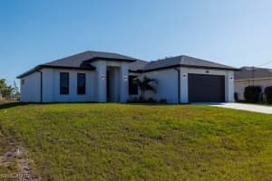 2124 28th Street, Cape Coral, FL 33909 - MLS#225033196
