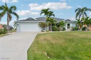 221 11th Street, Cape Coral, FL 33993 Sold 05/06/25