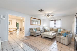 634 103rd Avenue, Naples, FL 34108 - MLS#225033220