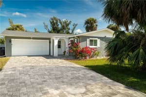 3582 Papaya Street, St James City, FL 33956 - MLS#225033430