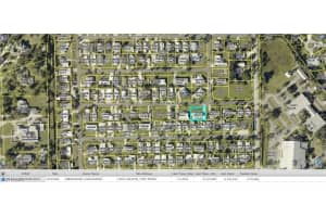 12071 Palm Dr, Fort Myers