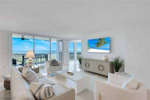 6585 Nicholas Boulevard, Naples, FL 34108 Sold 04/30/25