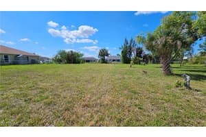 918 15th Street, Cape Coral, FL 33991 Sold 10/31/25