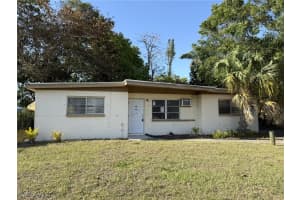 1308 Brookhill Dr, Fort Myers
