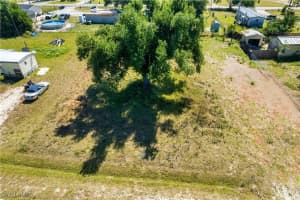 8355 Nault Road, North Fort Myers, FL 33917 - MLS#225033534