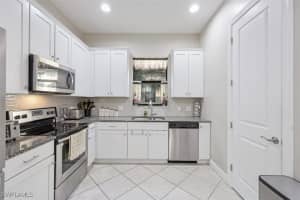 1316 Kendari Terrace, Naples, FL 34113 - MLS#225033538