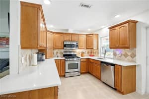 422 44th Terrace, Cape Coral, FL 33914 Sold 05/27/25