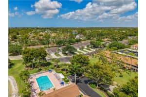 2061 W Crown Pointe Blvd, Naples