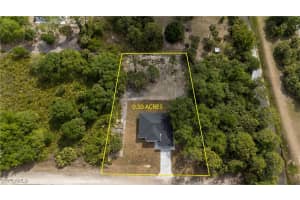 402 Thompson Avenue, Lehigh Acres, FL 33972 Sold 07/17/25