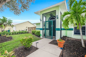 45 Wickliffe Drive, Naples, FL 34110 Sold 05/23/25