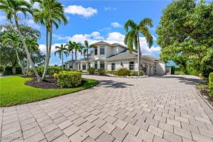 4735 Lighthouse Lane, Naples, FL 34112 - MLS#225033576
