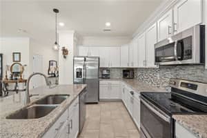 3657 Crimson Lane, Fort Myers, FL 33916 - MLS#225033635