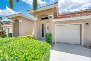 6810 Huntington Lakes Circle, Naples, FL 34119 - MLS#225033675
