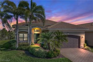 2820 Cinnamon Bay Cir, Naples