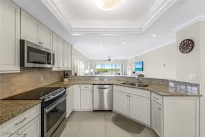 13105 Vanderbilt Drive, Naples, FL 34110 - MLS#225033715