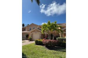 13821 Lake Mahogany Blvd 3812, Fort Myers