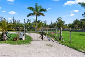 6050 Stringfellow Road, St James City, FL 33956 - MLS#225033780