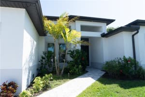 1716 44th Terrace, Cape Coral, FL 33914 - MLS#225033865