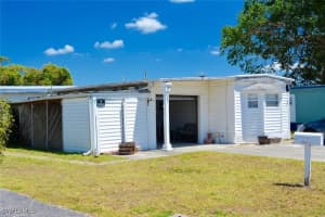 207 Lantern Lane, North Fort Myers, FL 33917 Sold 04/21/25