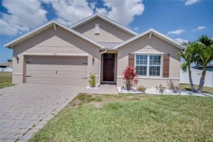 607 13th Street, Cape Coral, FL 33993 Sold 07/21/25