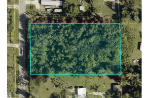 7979 Bogart Drive, North Fort Myers, FL 33917 Sold 06/13/25