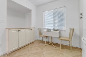 5985 Bloomfield Circle, Naples, FL 34112 - MLS#225033971
