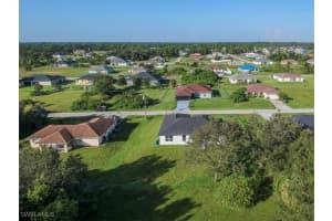 3313 5th Street, Lehigh Acres, FL 33976 Sold 05/13/25