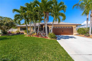 10142 Tropical Drive, Bonita Springs, FL 34135 Sold 05/12/25