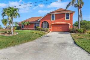 321 Nw 19th Ter, Cape Coral