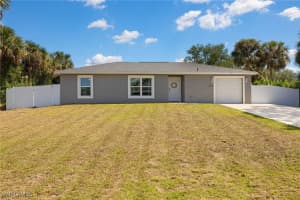 3016 Beechwood Circle, Labelle, FL 33935 Sold 06/16/25