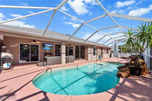1803 Sw 2nd Ave, Cape Coral