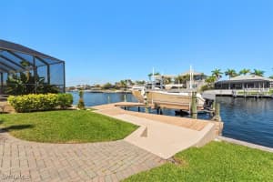 2215 45th Terrace, Cape Coral, FL 33914 - MLS#225034137