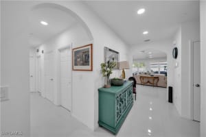 221 21st Terrace, Cape Coral, FL 33991 - MLS#225034146