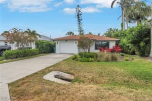 590 104th Avenue, Naples, FL 34108 Sold 07/21/25