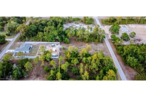 1015 Irving Avenue, Lehigh Acres, FL 33972 - MLS#225034173