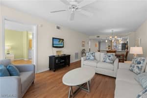 270 Naples Cove Drive, Naples, FL 34110 - MLS#225034219