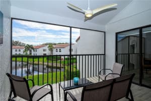 583 Beachwalk Cir Q202, Naples