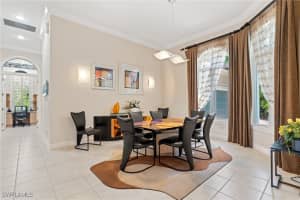 933 Barcarmil Way, Naples, FL 34110 Sold 08/28/25