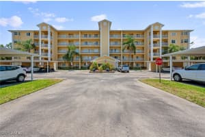 19870 Breckenridge Dr 205, Estero