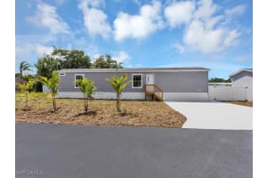 21190 Cypress Park Cir, Estero