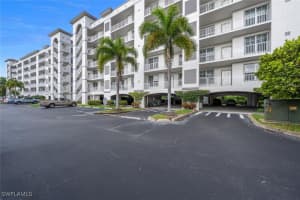 28700 Trails Edge Boulevard, Bonita Springs, FL 34134 - MLS#225034321