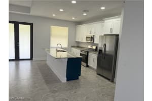 5313 3rd Street, Lehigh Acres, FL 33971 - MLS#225034348